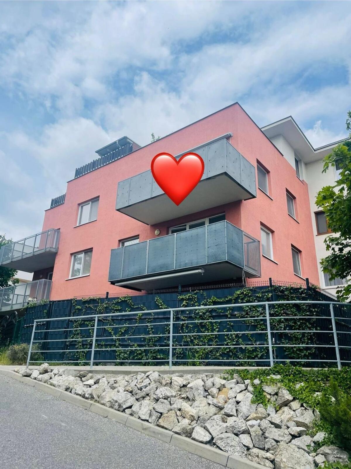 Apartmán Koliba Hilltop With Private Parking